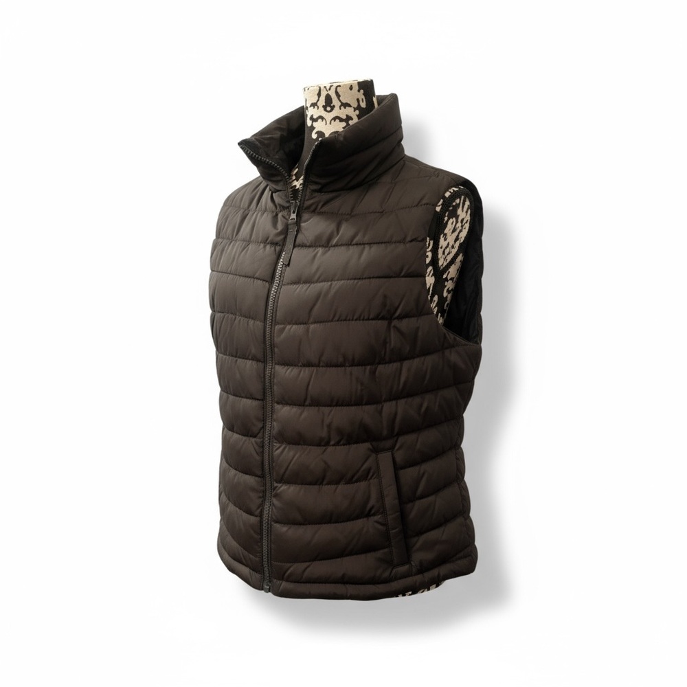Gap up-cycled water resistant puffer vest size Xl